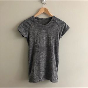 lululemon swiftly tech top.